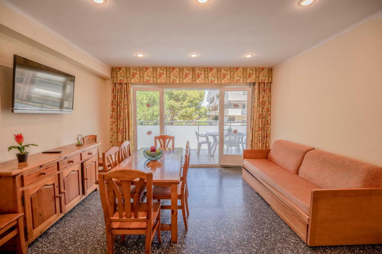 Rentalmar Goya Salou Exterior foto